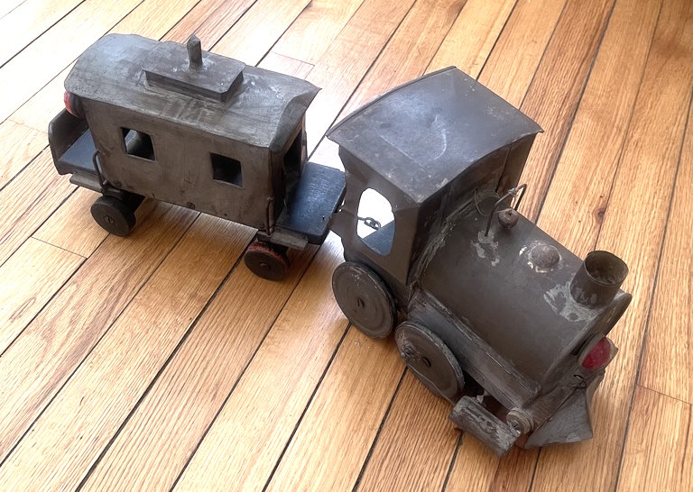 Toy train